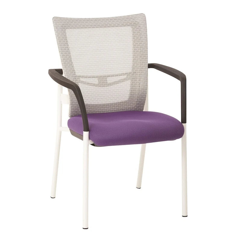 ? Chaise visiteur à dossier en maille avec assise rembourrée en tissu noir, accoudoirs et piètement à finition blanche